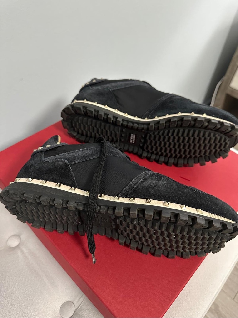 Valentino Garavani Black Suede Rockstud Low-Top Sneakers - Picture 3 of 3